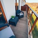 Frida - 2pok Z Basenem Blisko Morza , Sauna Parking Netflix Apartman Kołobrzeg